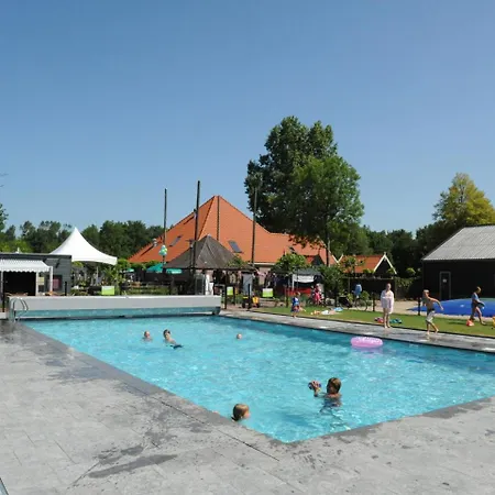 Holiday Type F.13 Velsen-Zuid